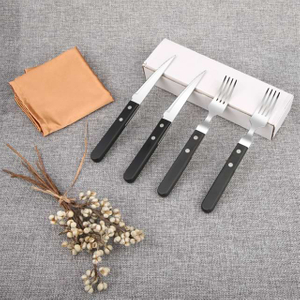 Conjunto de cabo POM de faca e garfo para bife